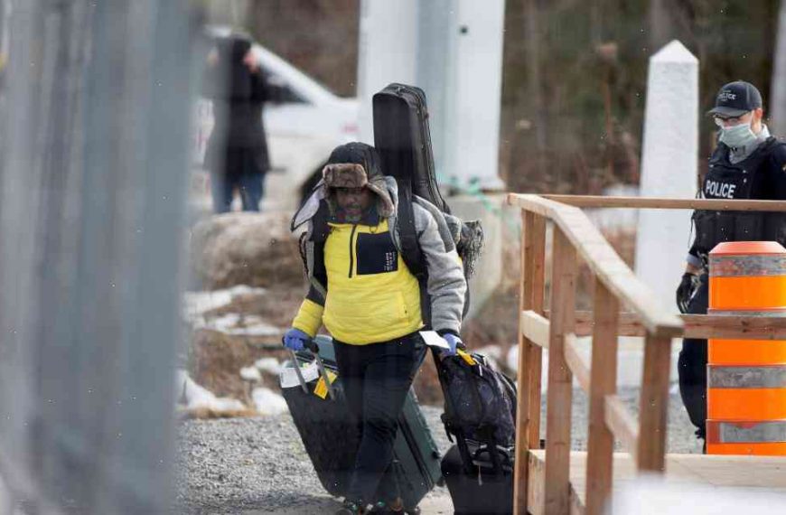 Canada to end controversial policy that makes asylum-seekers seek second try at Canada